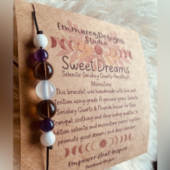 NWT 💕Sweet Dreams💕 Insomnia Support, Sleep Aid Healing Gemstone Bracelet - Picture 4 of 5